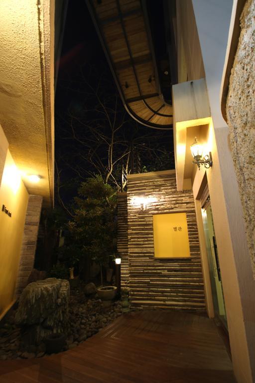 Daedong Hotel Jeju Ngoại thất bức ảnh