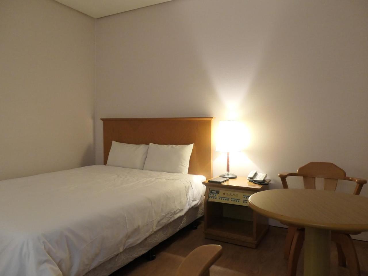 Daedong Hotel Jeju Phòng bức ảnh